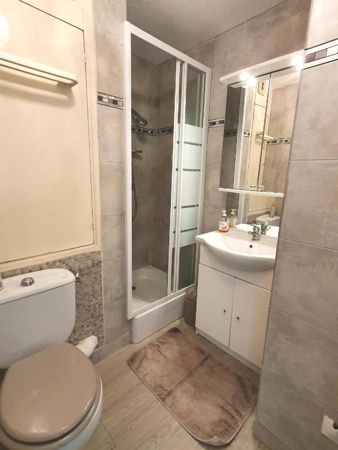 Les Coralines Apartment Сен Максим Екстериор снимка