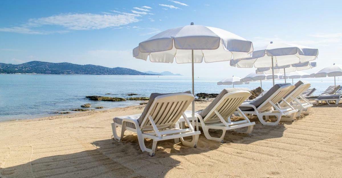 Les Coralines Apartment Сен Максим Екстериор снимка